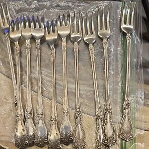 Vintage    WB1900 Cocktail Seafood Forks